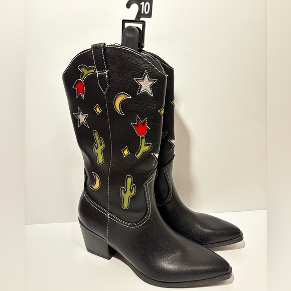 NOBO Shoes - BRAND NEW! Gorgeous Black Cowboy Boots with Embroidery❤️super cute and comfy!✨
